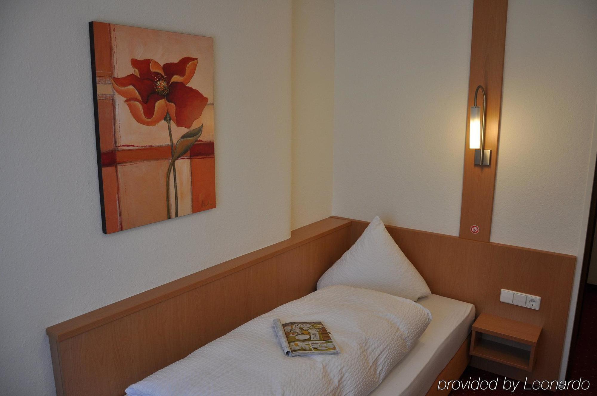 Loewen Hotel & Restaurant Wendlingen am Neckar Kültér fotó